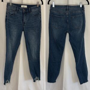 Abercrombie & Fitch The Super Skinny Ankle Mid Rise Jeans Pants  27 / 4 regular